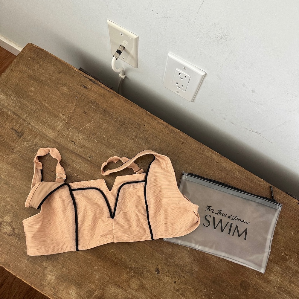 FL&L swim top
